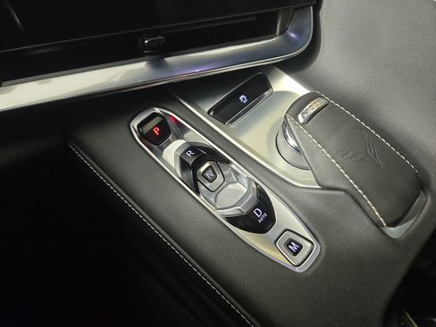 Certified 2023 Chevrolet Corvette Stingray Coupe w/ 1LT image 22