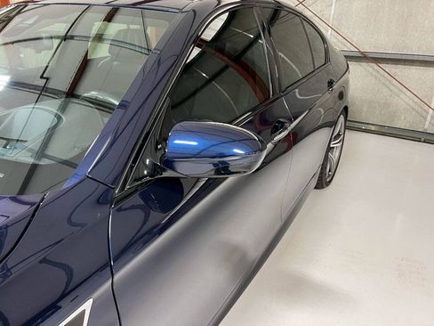 Used 2013 BMW M5 RWD image 31