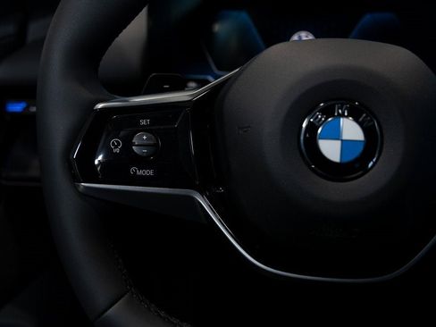 New 2025 BMW 530i xDrive 530i xDrive image 25