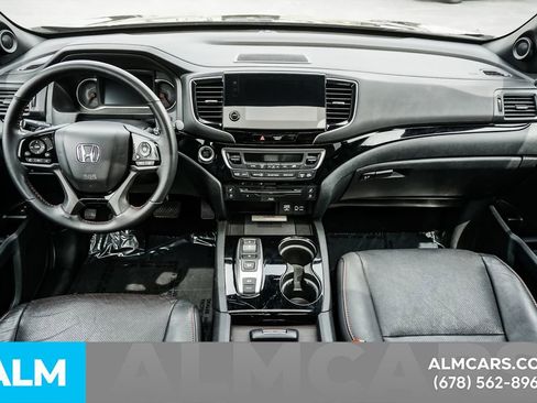 Used 2022 Honda Pilot Black Edition image 28