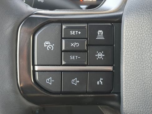 Used 2024 Ford F150 Platinum image 26