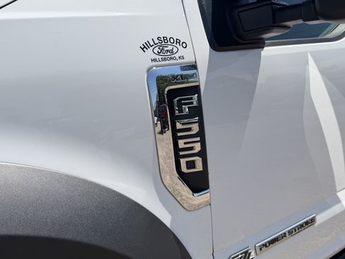 Certified 2020 Ford F550 4x4 Crew Cab Super Duty image 23