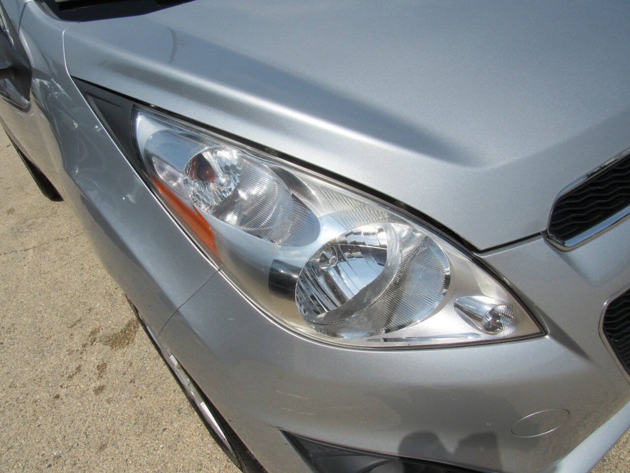 Used 2015 Chevrolet Spark LS FWD image 34