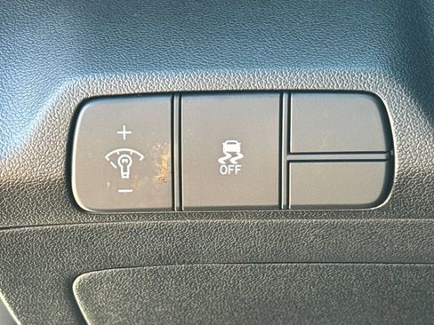 New 2025 Hyundai Elantra Sport image 35