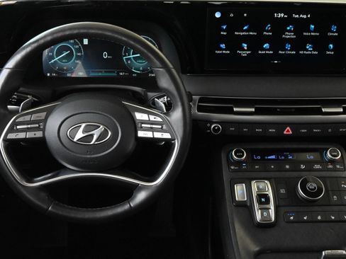 Used 2023 Hyundai Palisade Limited FWD image 17