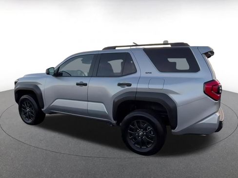 Used 2025 Toyota 4Runner SR5 image 10