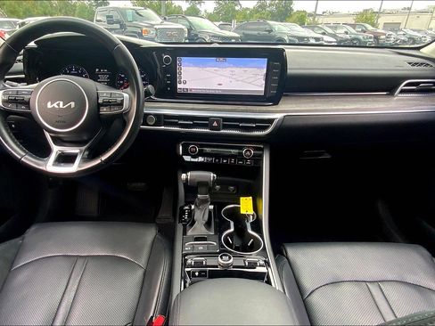 Used 2022 Kia K5 EX FWD image 16
