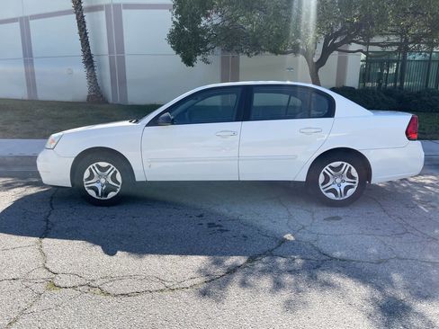 Used 2007 Chevrolet Malibu LS image 4