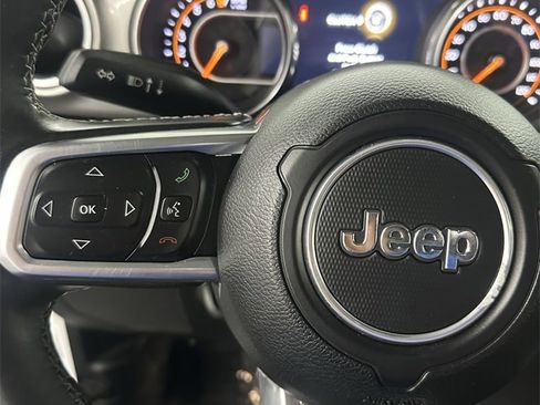 Used 2018 Jeep Wrangler Unlimited Sahara w/ Dual Top Group image 16