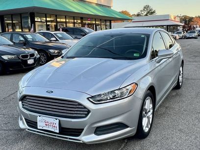 Used 2016 Ford Fusion SE