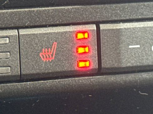 Used 2019 Ford F150 Raptor w/ Equipment Group 802A Luxury image 47