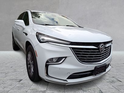 Used 2023 Buick Enclave Essence