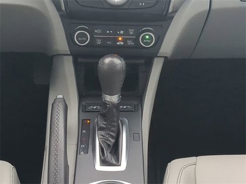 Used 2019 Acura ILX w/ Premium Package image 16