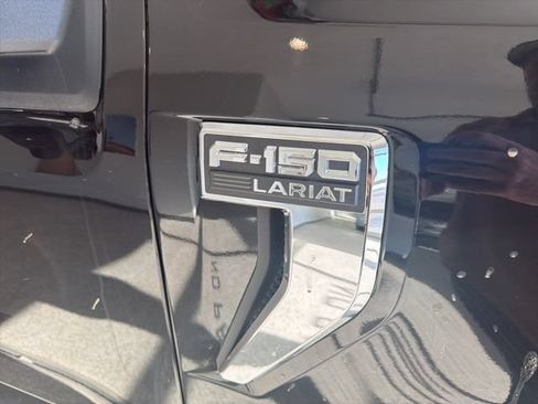 Used 2022 Ford F150 Lariat AWD/4WD image 6