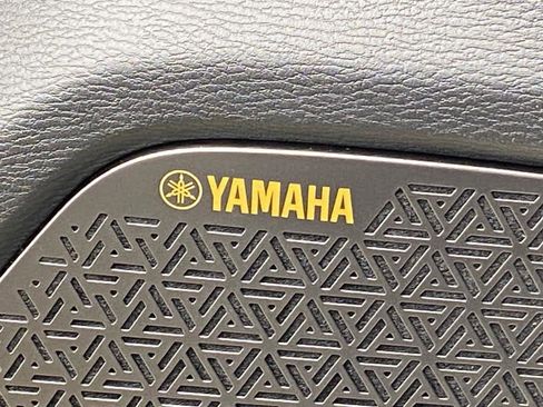 New 2025 Mitsubishi Outlander SE image 10