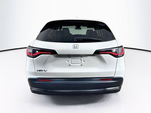 Certified 2026 Honda HR-V LX image 29