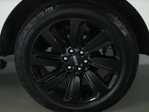 Certified 2023 Lincoln Navigator Black Label AWD/4WD image 45