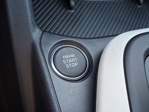 New 2025 Kia K4 GT-Line image 12