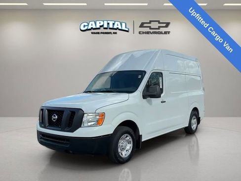 Used 2021 Nissan NV 2500 SV image 1
