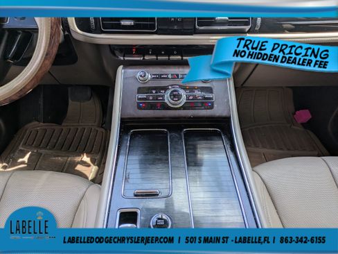 Used 2022 Lincoln Aviator Reserve RWD image 17