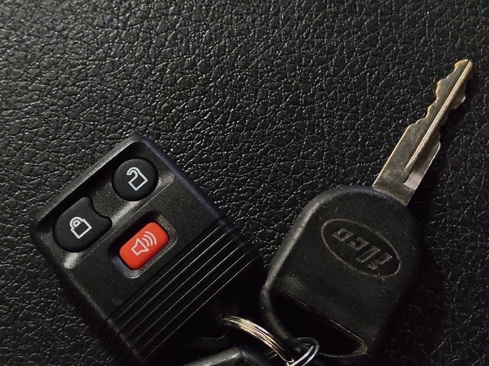 Used 2014 Ford F150 STX w/ Equipment Group 201A Mid RWD image 32