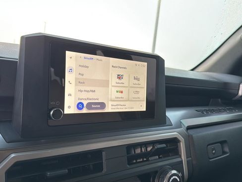 Certified 2024 Toyota Tacoma SR5 image 21