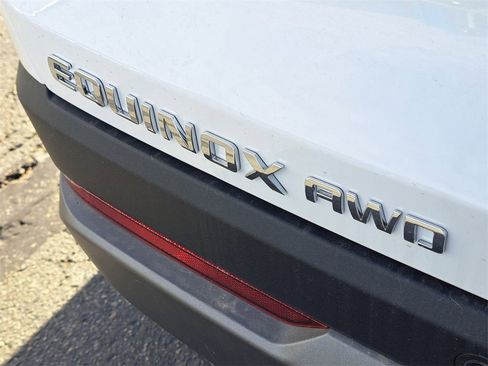 New 2026 Chevrolet Equinox LT w/ Convenience Package II image 28