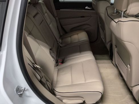 Certified 2021 Jeep Grand Cherokee Overland image 22