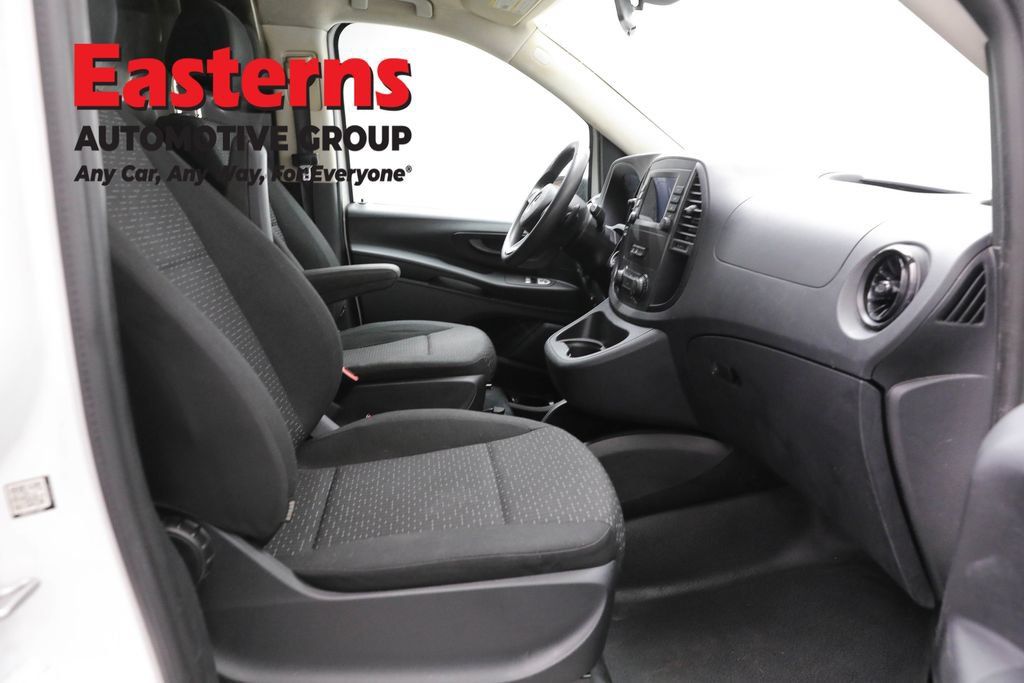 Used 2022 Mercedes-Benz Metris image 20