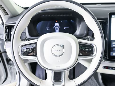 New 2026 Volvo XC90 T8 Ultra AWD/4WD image 9