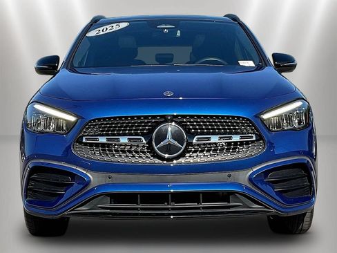 Certified 2025 Mercedes-Benz GLA 250 image 2