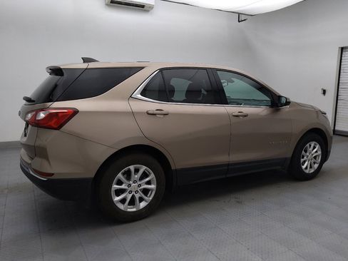 Used 2018 Chevrolet Equinox LT image 10