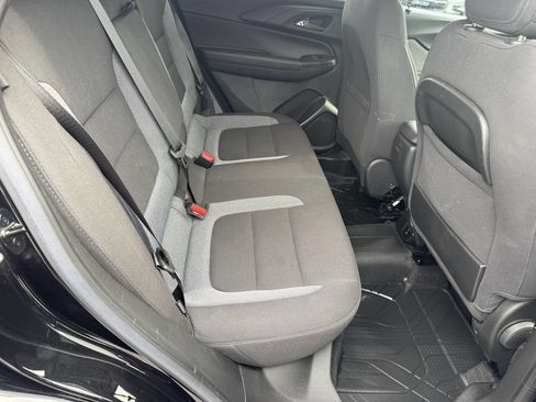 Used 2023 Chevrolet TrailBlazer LT w/ Sun and Liftgate Package image 14