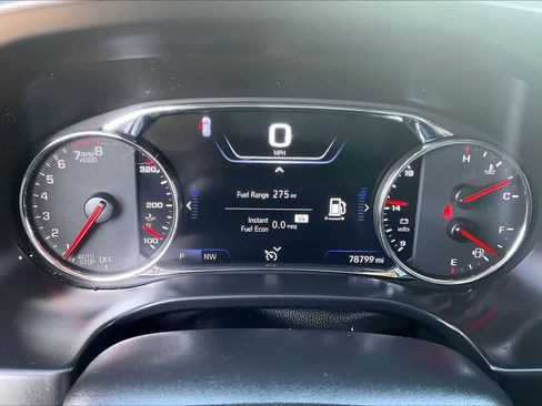 Used 2022 GMC Acadia AT4 w/ Technology Package image 26