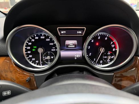 Used 2015 Mercedes-Benz ML 350 4MATIC image 26