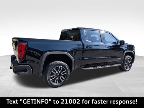 Used 2024 GMC Sierra 1500 AT4 w/ Technology Package image 3