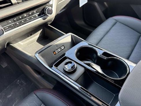 New 2026 Chevrolet Equinox RS w/ LPO, Floor Liner Package image 19