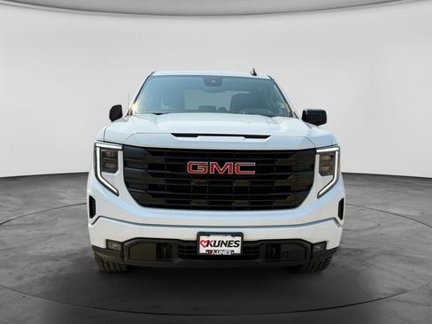 Used 2023 GMC Sierra 1500 Elevation w/ X31 Off-Road Package AWD/4WD image 4