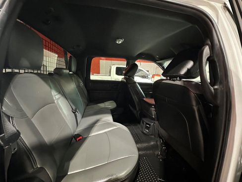 Used 2022 RAM 2500 Tradesman RWD image 21