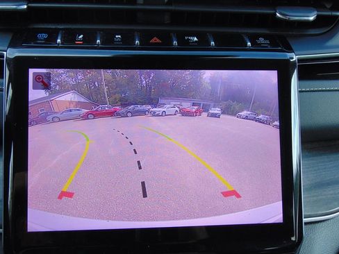 Used 2023 Jeep Grand Cherokee image 31