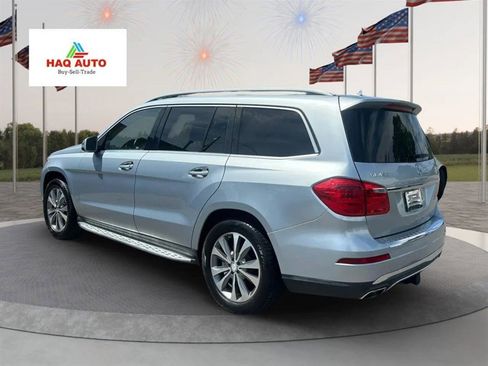 Used 2015 Mercedes-Benz GL 450 4MATIC image 2