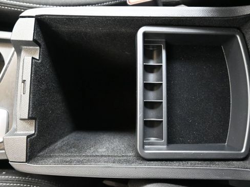 Certified 2024 Subaru Ascent Premium w/ Convenience Package image 36