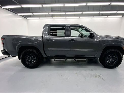 Used 2024 Nissan Frontier S image 5