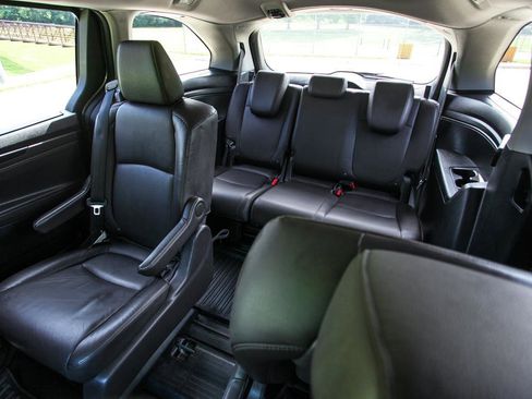 Used 2019 Honda Odyssey EX-L image 17