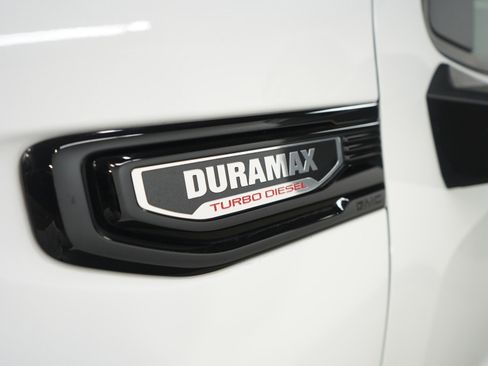 Used 2022 GMC Sierra 1500 Elevation image 30