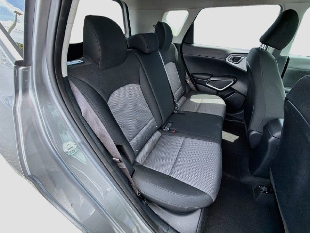 Used 2024 Kia Soul LX w/ Option Group 015 FWD image 25