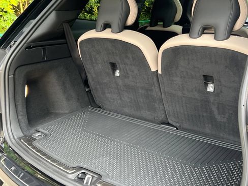 Used 2025 Volvo EX90 Plus AWD/4WD image 26