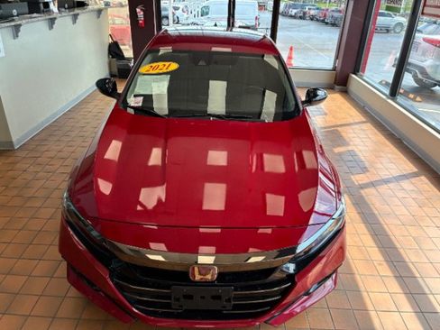 Used 2021 Honda Accord Sport Special Edition image 6