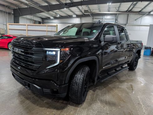 Used 2025 GMC Sierra 1500 Pro w/ Graphite Edition image 6