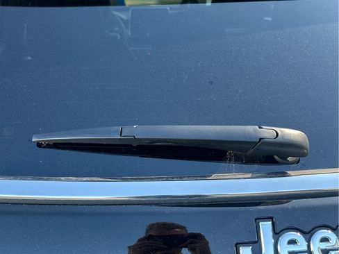 New 2025 Jeep Compass Latitude w/ Convenience Group image 23